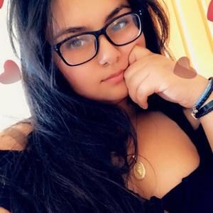 Meet your Posher, Josslyn